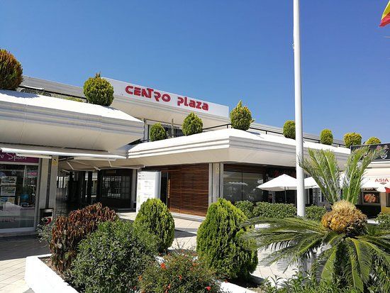 el Centro Plaza
